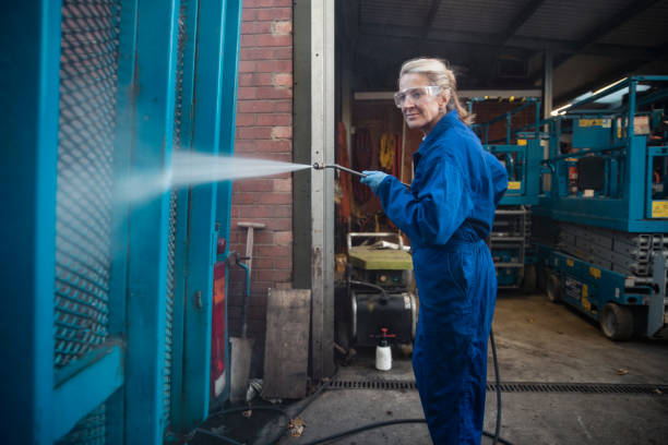 Best Garage Pressure Washing  in Centreville, AL